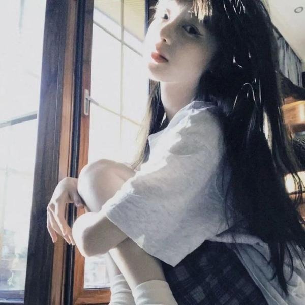 福尔摩斯小姐
